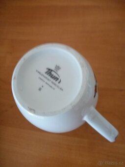 Starý retro porcelánolovy hrnek - 2