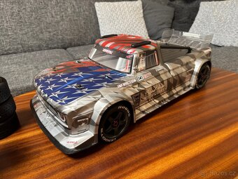 Arrma infraction 6s - 2