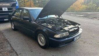 BMW e38 740i - 2