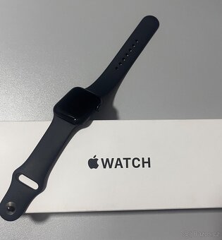 Prodám Apple watch SE 40mm, velikost řemínku m/l - 2