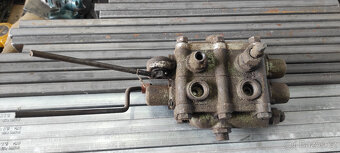 Hydraulický rozváděč - 2