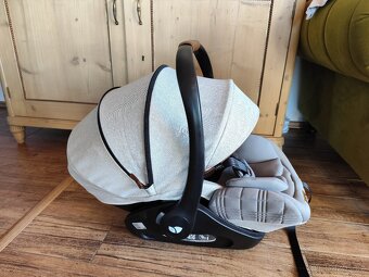 Autosedačka Joie - 2