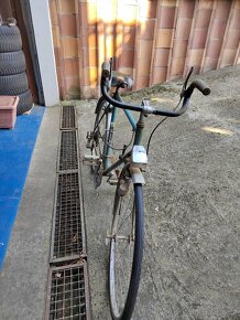 Kolo Favorit - původní - 2