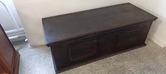 Starožitná truhla, masív, Nábytek Spříběhem - 2