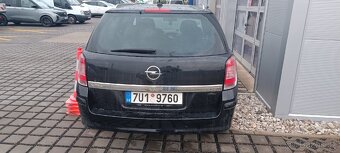 Opel Astra 1,7 CDTI kombi 92kW - 2
