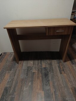 Psací stůl - 2