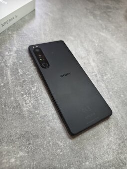 Sony Xperia I iv - 2