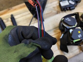 Náhradní díly Peugeot 307 CC - 2