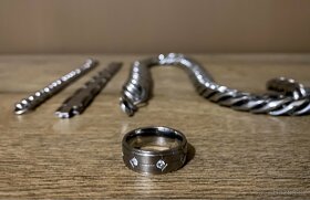 Řetízek, náramky a prsten - 2