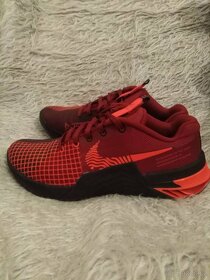 Nike METCON 8 AMP červené - 2