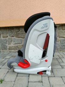Prodám dětskou sedačku Britax Römer Advansafix II 9-36kg - 2