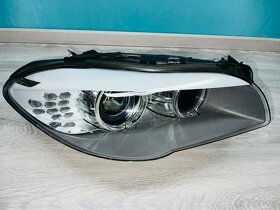 BMW F10 F11 světlo xenon - 2