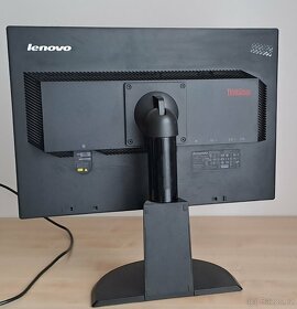 Monitory LENOVO ThinkVision 22", LCD REPAS - doprodej - 2
