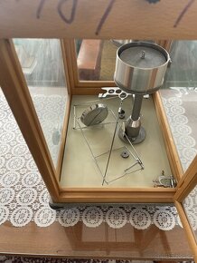 Laboratorní váhy - 2