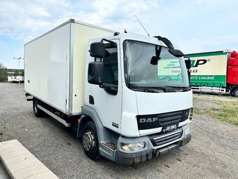 DAF LF 45.220- SKŘÍŇ - ČELO - E4 - 2