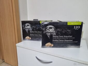 Prodám brigety do udírny značky Bradley - 2