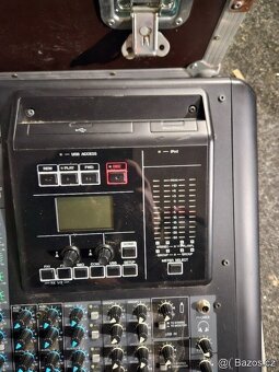Hybridní mixážní pult MGP32X - 2