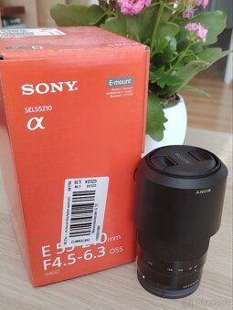 Sony 55-210mm f/4.5-6.3 - 2
