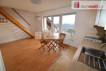 Pronájem 2+kk, 40m² + terasa 14m², P5-Smíchov, ul. Nad Palat - 2