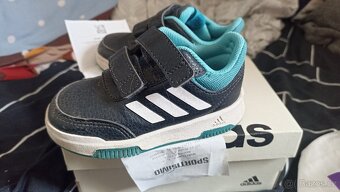 Dětské boty Adidas vel.22 - 2