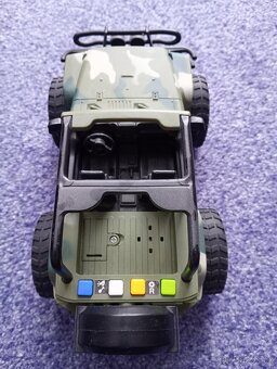 Terénní auto, 20 cm - 2