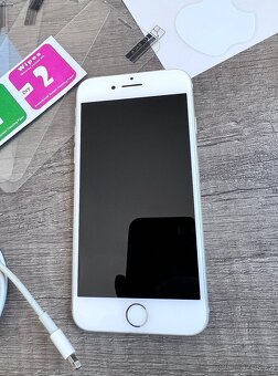 Apple iPhone 7 - kompletní balíček, plně funkční - 2