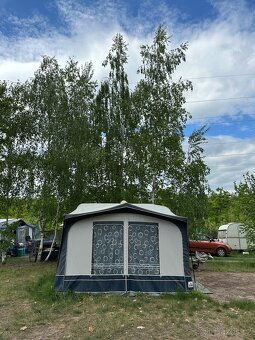 Prodám Karavan na Mělicích - 2