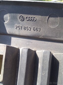 VW T3 - mřížka masky - 2