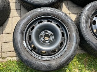 4x plechové disky 5x100 R15, letní pneu 50% - 2