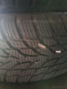FORD FIESTA ZIMNÍ NOVÉ PNEU NOKIAN -PLECHOVÉ DISKY - 2