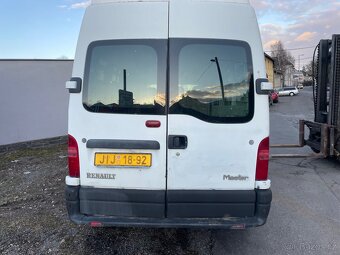 Renault - 2