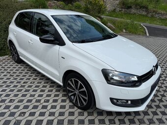 VW Polo 6R, 1.2 TSI 66 kW - nové ROZVODY, nová STK, rok 2013 - 2