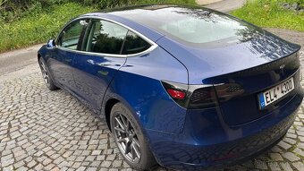 Tesla 3 DualMotor Long Range 2019 Panorama - 2