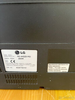 Projekční televizor LG, model RE-44SZ21RD - 2