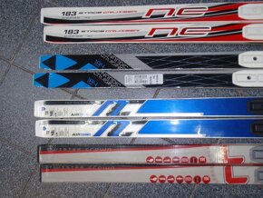 SNS TURISTICKÉ BĚŽKY 183/184 CM NA 80-95 KILO - 2
