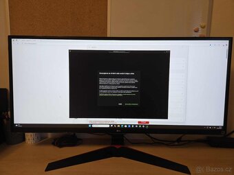 34" LG Ultrawide - 2