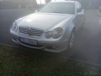 Prodám Mercedes Benz C,220CDI, manuál - 2