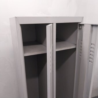 Plechová šatní skříňka 180x60x50cm - 2