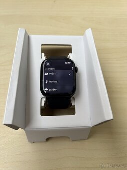 Apple Watch Series 10 (46 mm) + ochranný kryt – výborný stav - 2