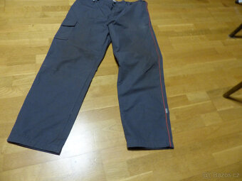 Pracovní oděv-montérky - 2