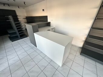 Pronájem prodejny 80m2 Dolní Němčí - 2