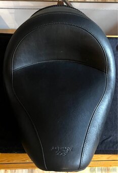 Harley - Davidson, sedlo řidiče Mustang. - 2