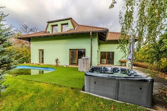 Prodej Rodinný dům, 240㎡ - 2