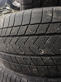 Zimní gumy 235/45 r18 - 2