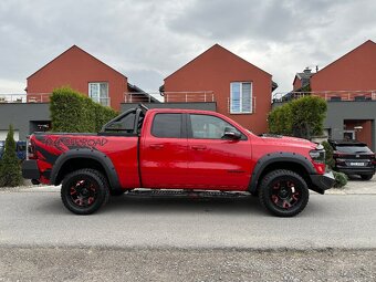 DODGE RAM 1500 HARD OFFROAD HEMI NAVIJÁK - 2