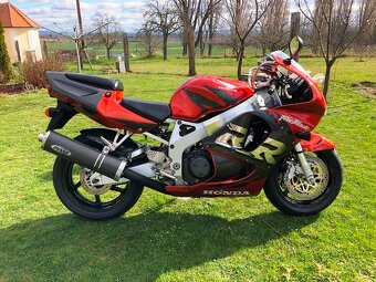 Honda CBR 900RR, TOP stav, Nová cena - 2