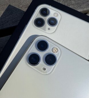iPhone 11 PRO 64GB+ příslušenství - 2