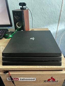 PS4 Pro 1TB - 2