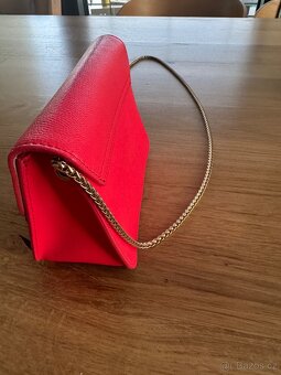 Krasna mini kabelka Furla se zlatym retizkem - 2