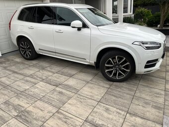 Volvo XC90 - 2